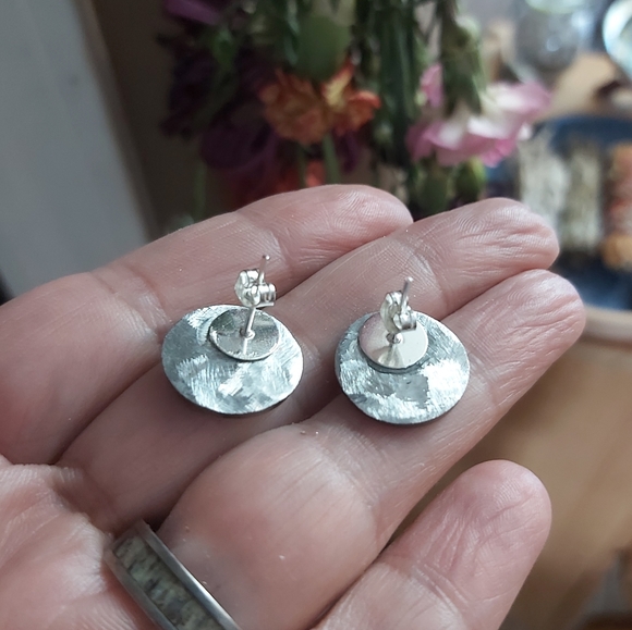 3/$140 CHANEL UPCYCLED EARRINGS ANTIQUE SILVER - Picture 8 of 8